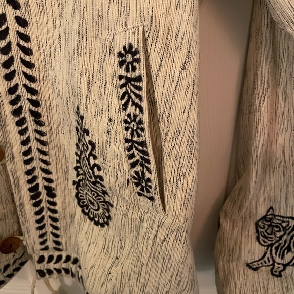 Jacket - Picture 4 of 10